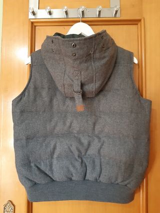 Chaleco gris Massimo Dutti