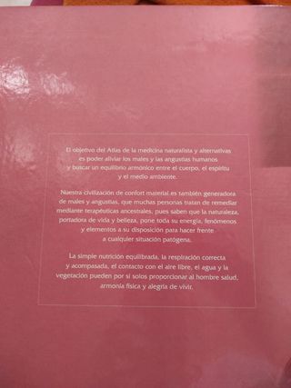 Dos libros .Medicina Naturalista y biología