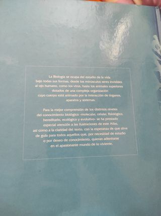 Dos libros .Medicina Naturalista y biología