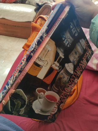 Dos libros .Medicina Naturalista y biología