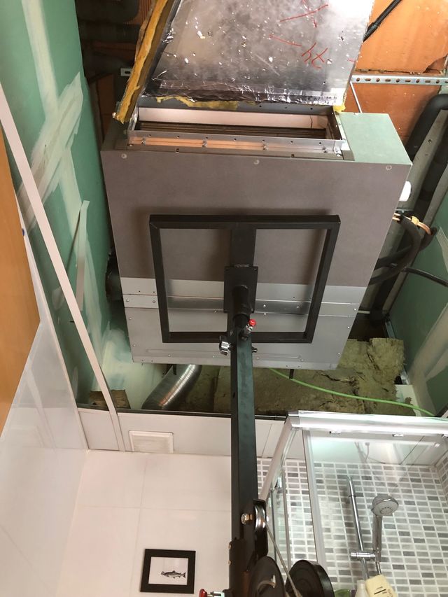 INSTALACIÓN DE AIRE ACONDICIONADO