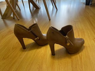 Botín/ zapato marrón