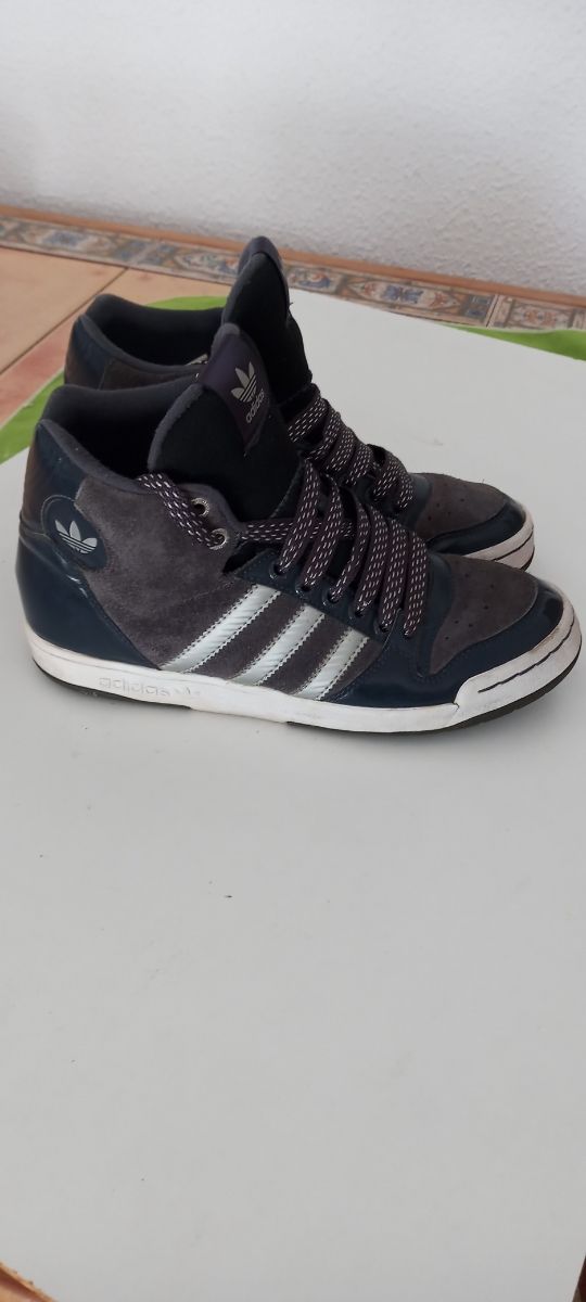 botas adidas de segunda mano unisex talla 37