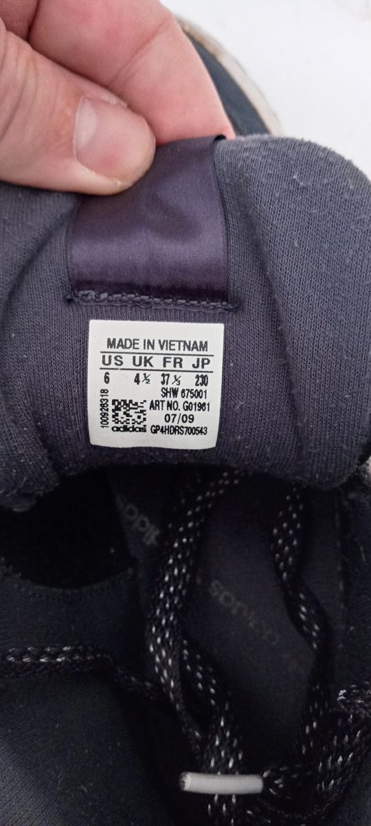 botas adidas de segunda mano unisex talla 37