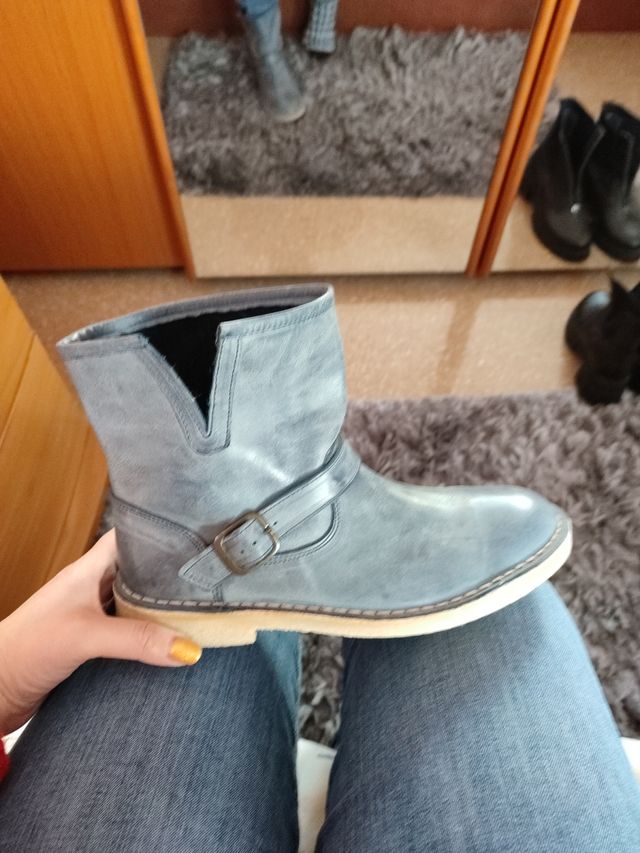 Botines Azules de Piel. T.41. sin estrenar
