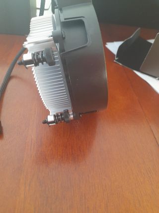 Ventilador RYZEN ordenador sobremesa