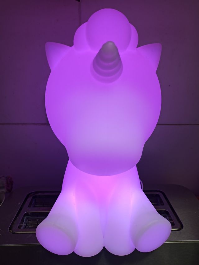 Altavoz de unicornio