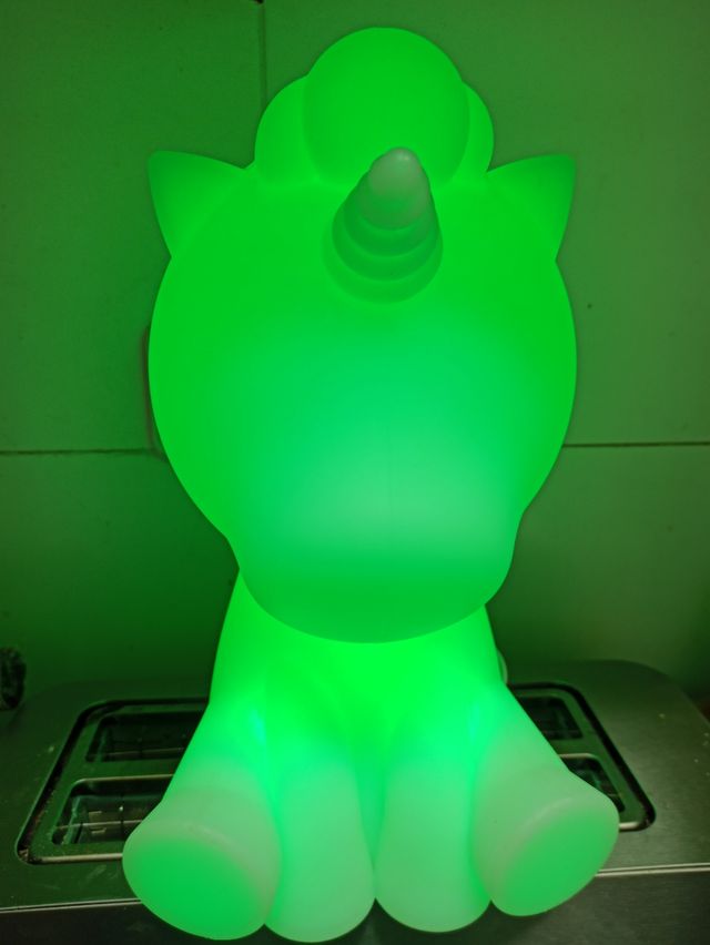 Altavoz de unicornio