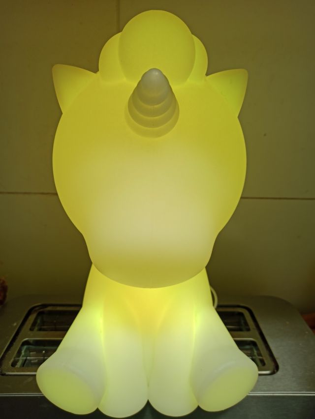 Altavoz de unicornio