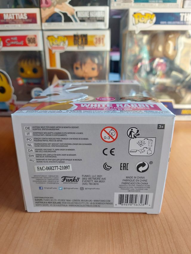 Funko pop White rabbit
