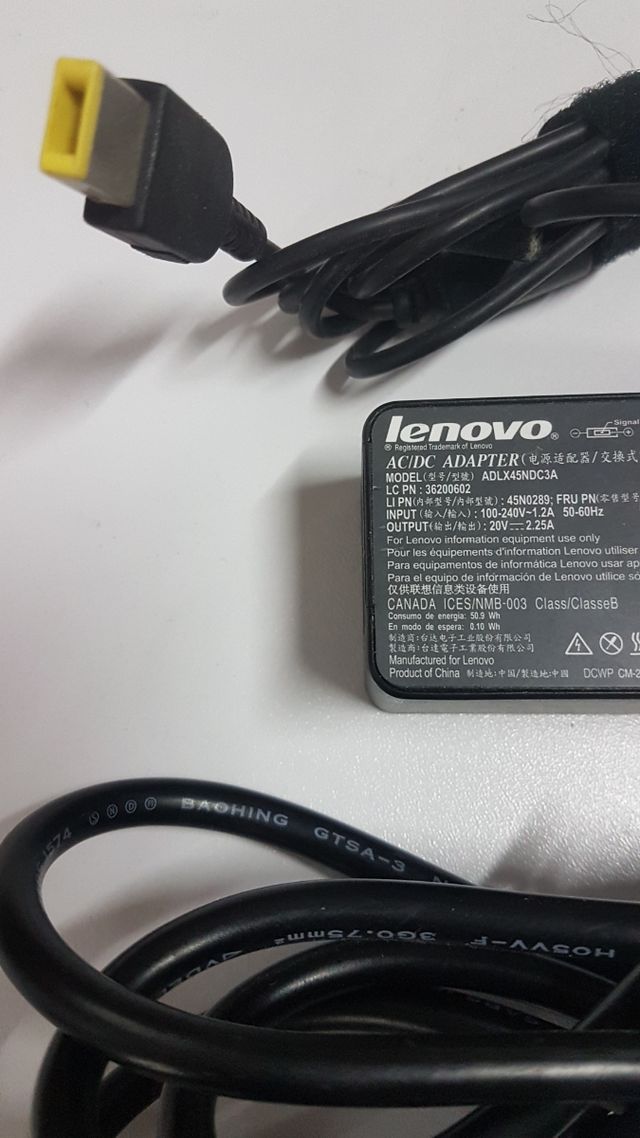 cargador portatil lenovo