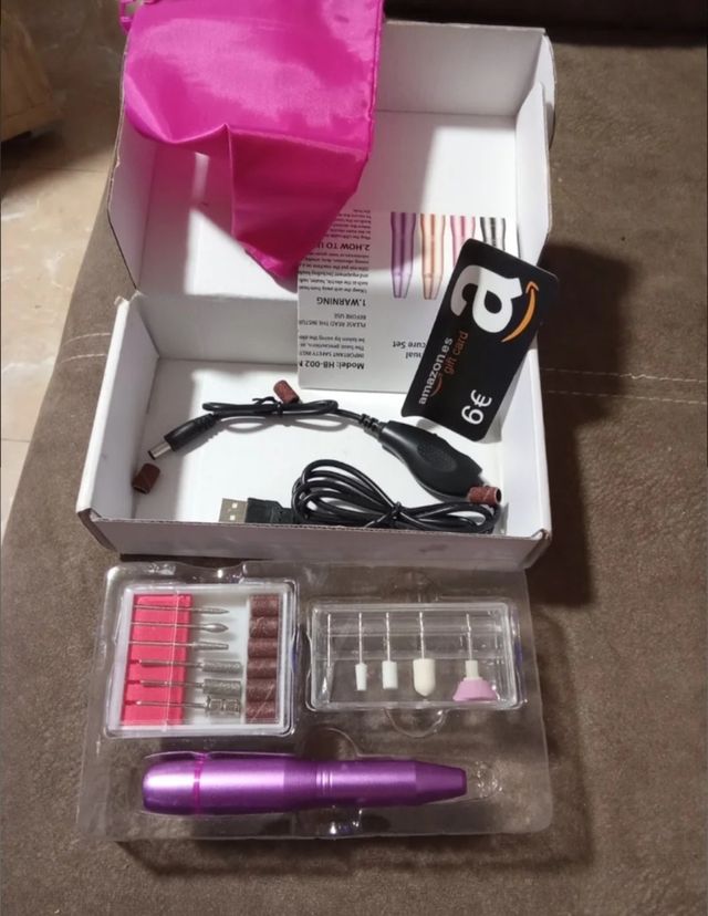 TORNO UÑAS + SET DE UÑAS 💞💞