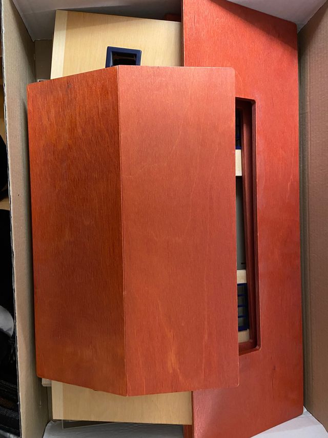 Establo de madera de la marca Schleich. (Vintage)