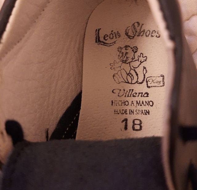 Botita bebe en piel LEON SHOES 