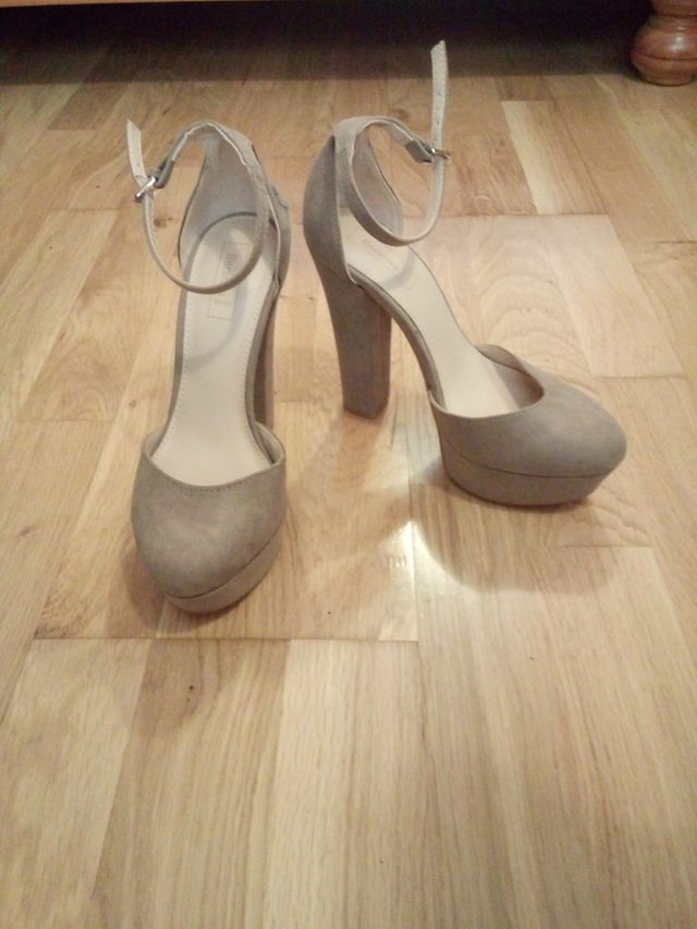 zapatos sin estrenar