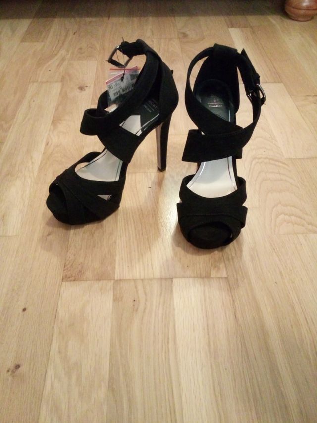 zapatos sin estrenar