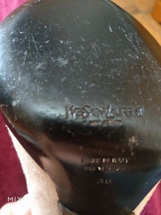 Zapatos de tacón Yves Saint Laurent 