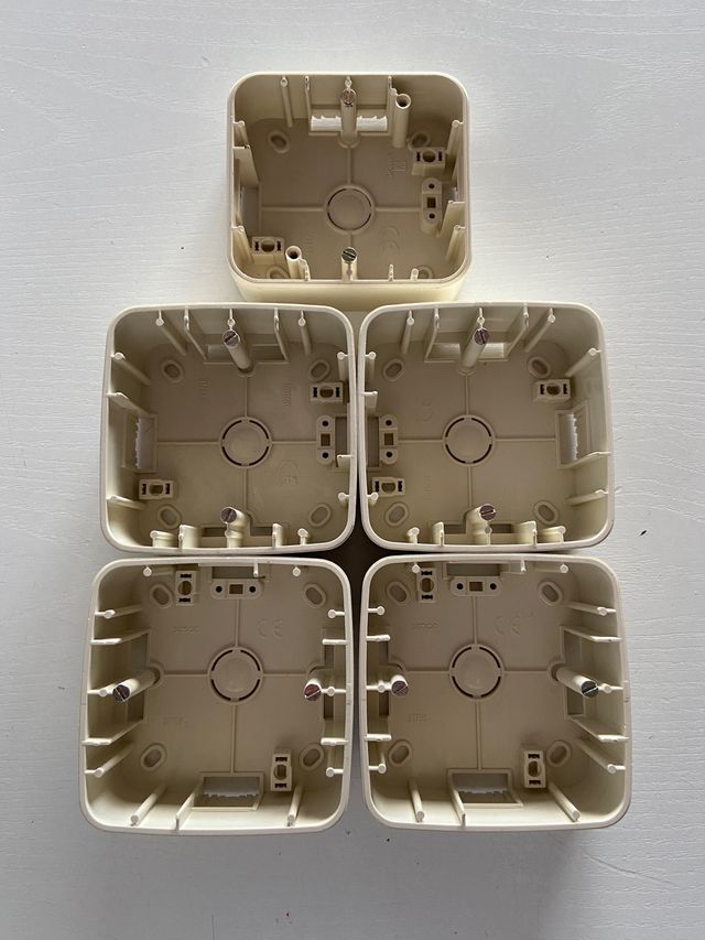 LOTE 5 Uds. Caja Superficie 1 Elemento