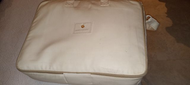 Maleta y portabiberon bebe marca Pasito a Pasito