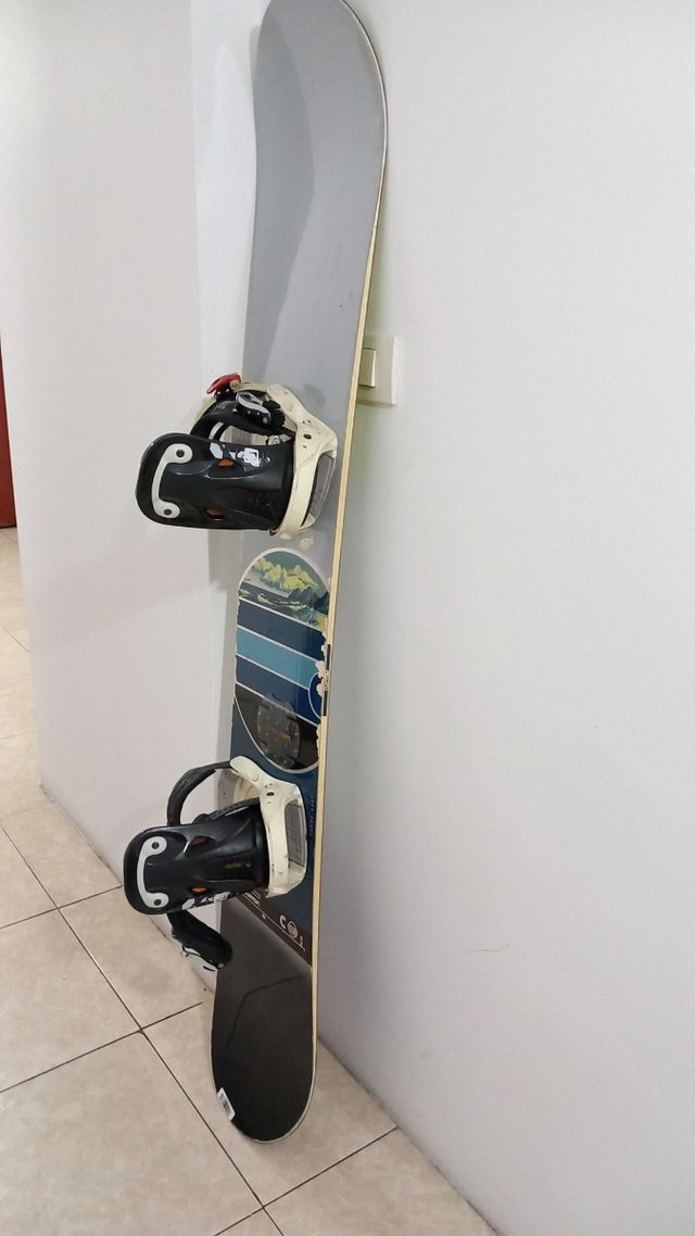snowboard y fijaciones