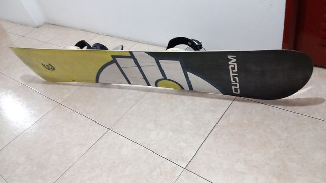 snowboard y fijaciones