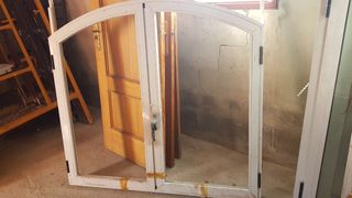 VENTANA Y PUERTAS DE ALUMINIO