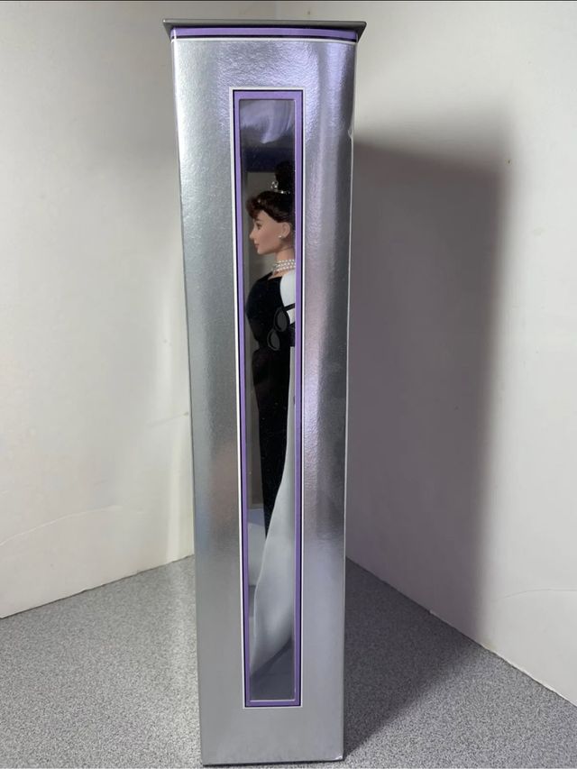 Barbie Audrey Hepburn. Desayuno con diamantes