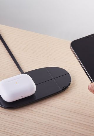 Lexon: Powersound + Duo Mini Charger.