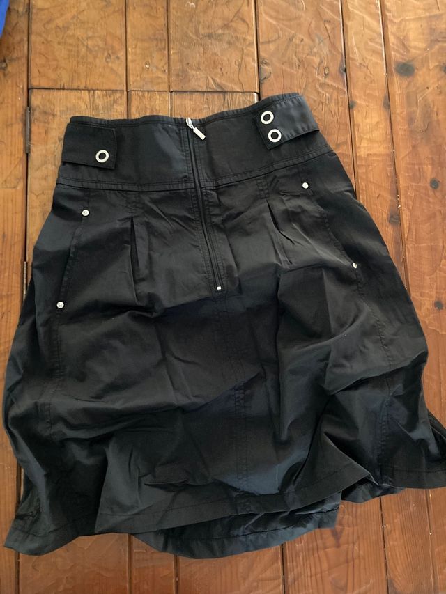 Falda impermeable Adolfo Dominguez