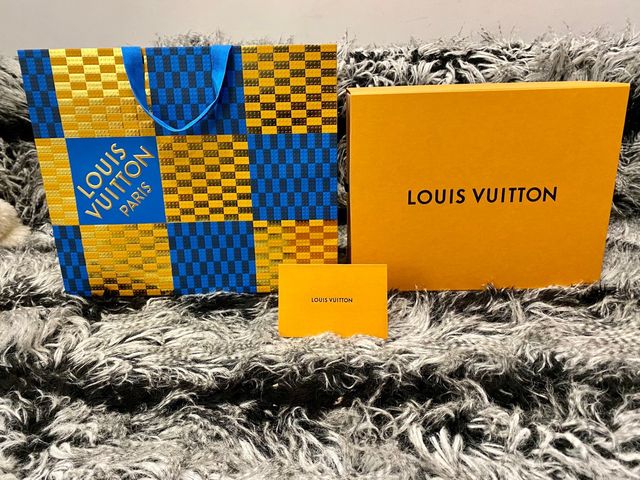 Caixa e bolsa LOUIS VUITTON