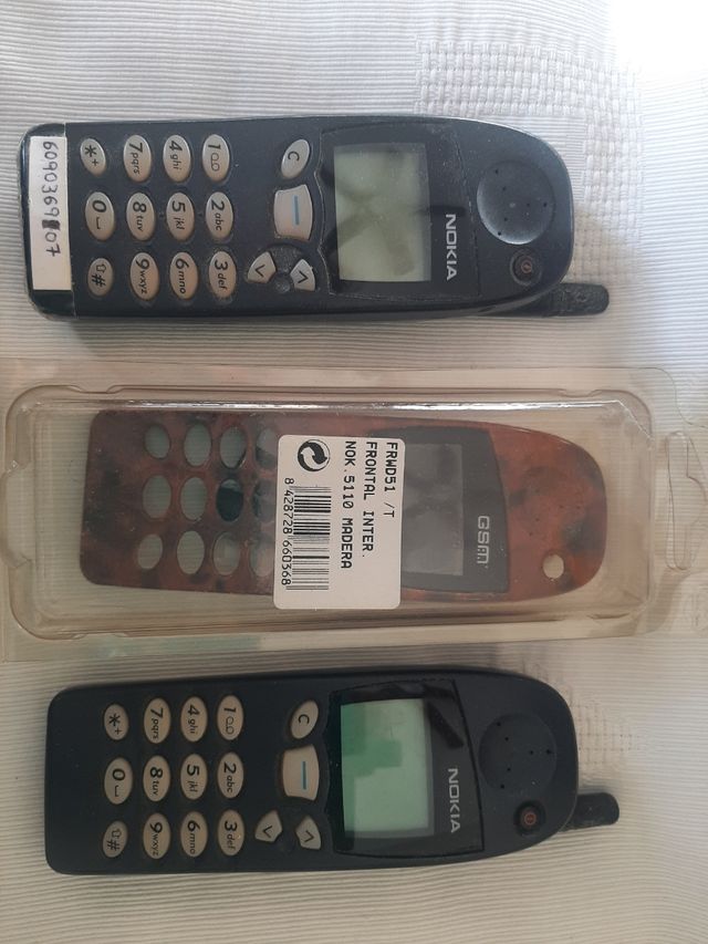 Móviles antiguos, cargadores, ver fotos Nicolás
