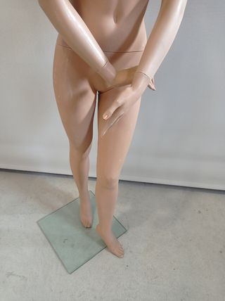 Maniquí mujer gama alta. B-8