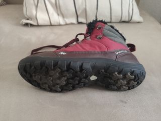 Botas montaña/ nieve Quechua 