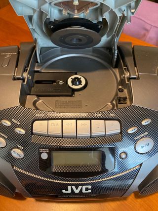 Stereo portatile JVC CD + radio + cassette