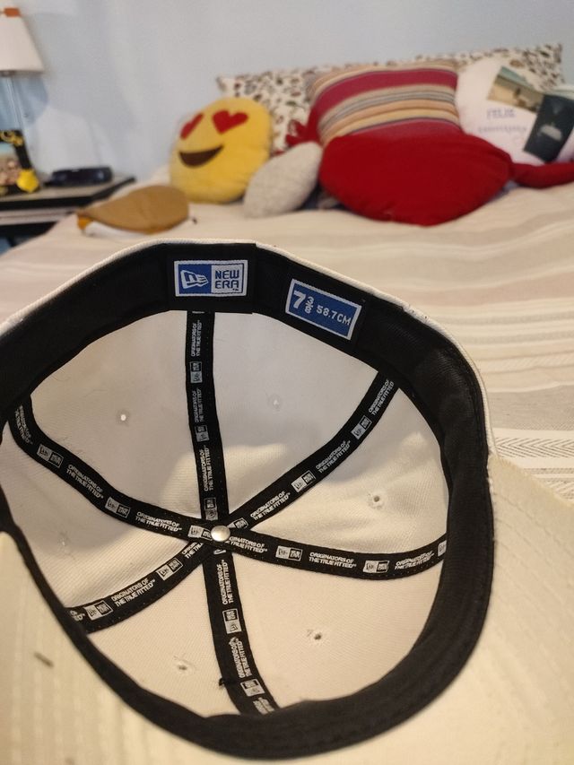 Gorra blanca Oneil nueva.