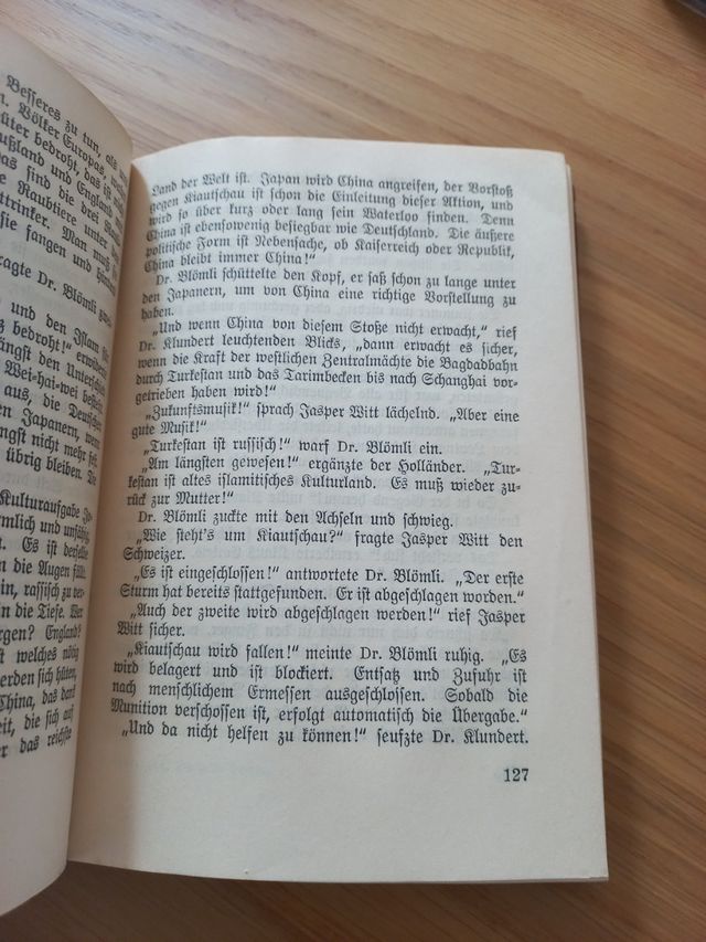 vecchi libri di Belle Arti e altro