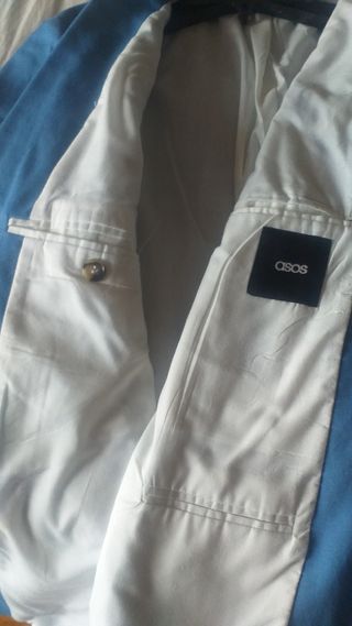 AMERICANA DE CABALLERO DE ASOS .TALLA S