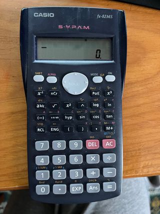 Calculador científica fx82MS