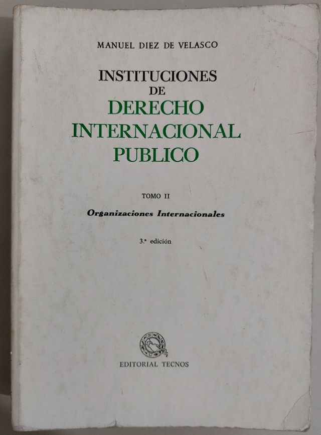 Libros de Derecho. Lote o sueltos.
