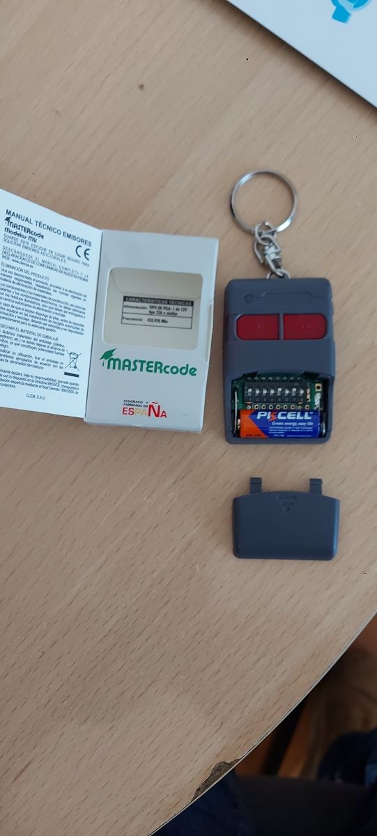 TELECOMANDO DA GARAGE