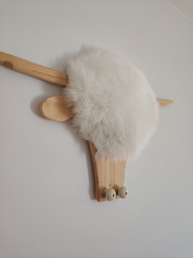 mouton (oveja) perchero