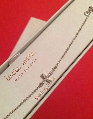 Pulsera de plata con cruz estilo Aristocrazy