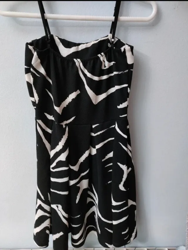 Vestido con estampado de cebra