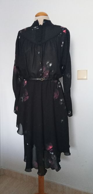 Vestido vintage negro.