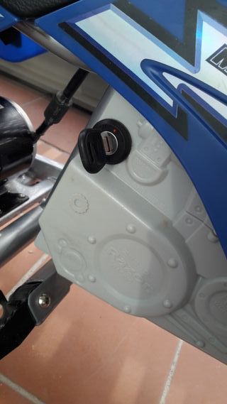 Moto electrica para niños Razor MX350.
