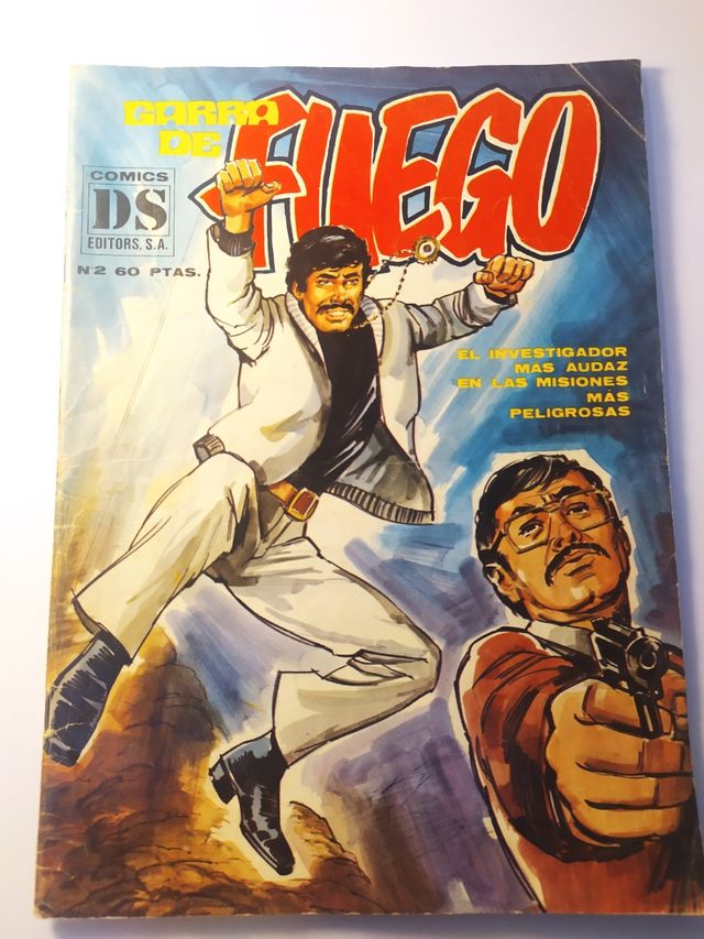 Comics antiguos variados.