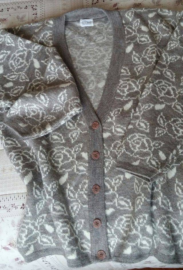 CARDIGAN DA DONNA CON DISEGNI FLOREALI