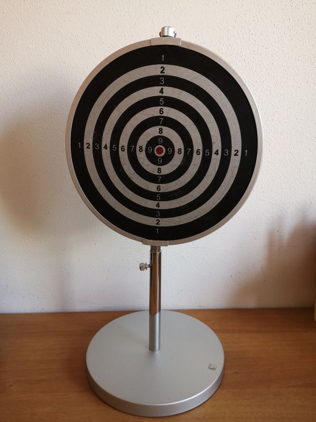 Tiro al bersaglio con freccette