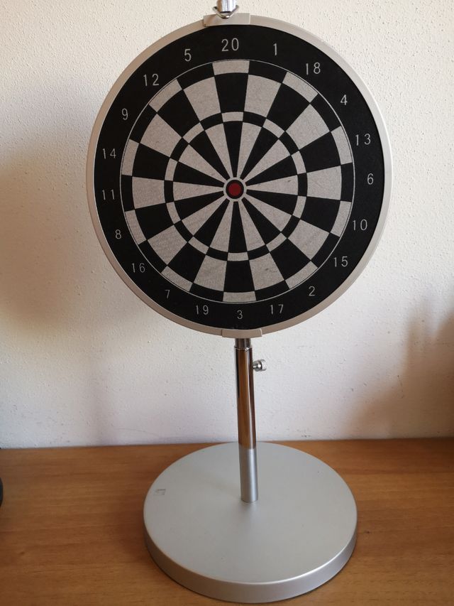 Tiro al bersaglio con freccette