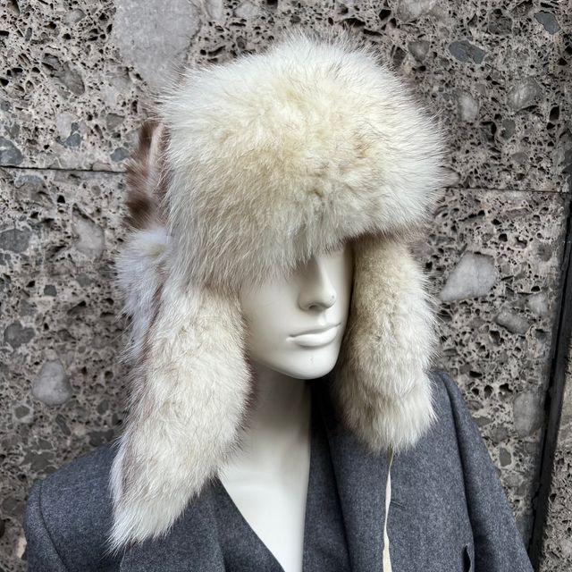 cappello in pelliccia di volpe vintage colbacco